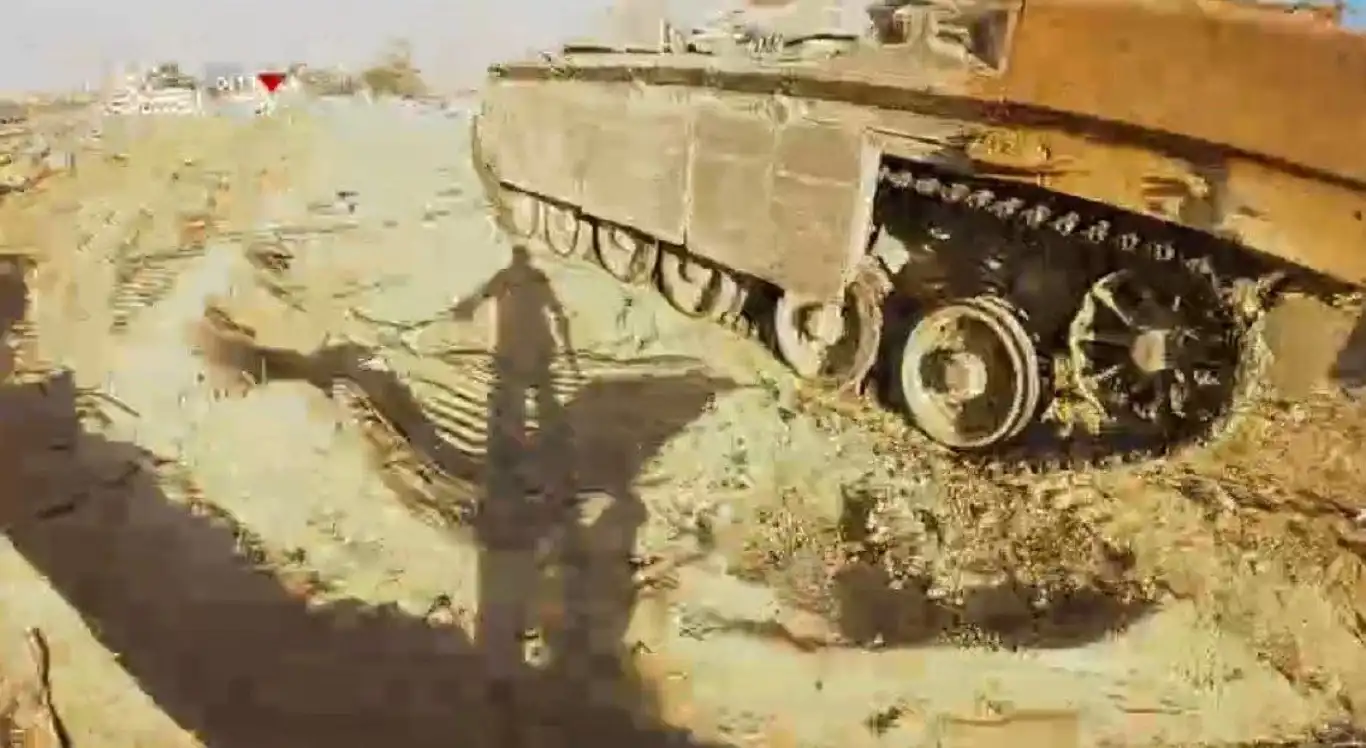 إعلام عبري: إصابة 6 جنود بغزة وكارثة كادت تقع بخان يونس إعلام عبري: إصابة 6 جنود بغزة وكارثة كادت تقع بخان يونس