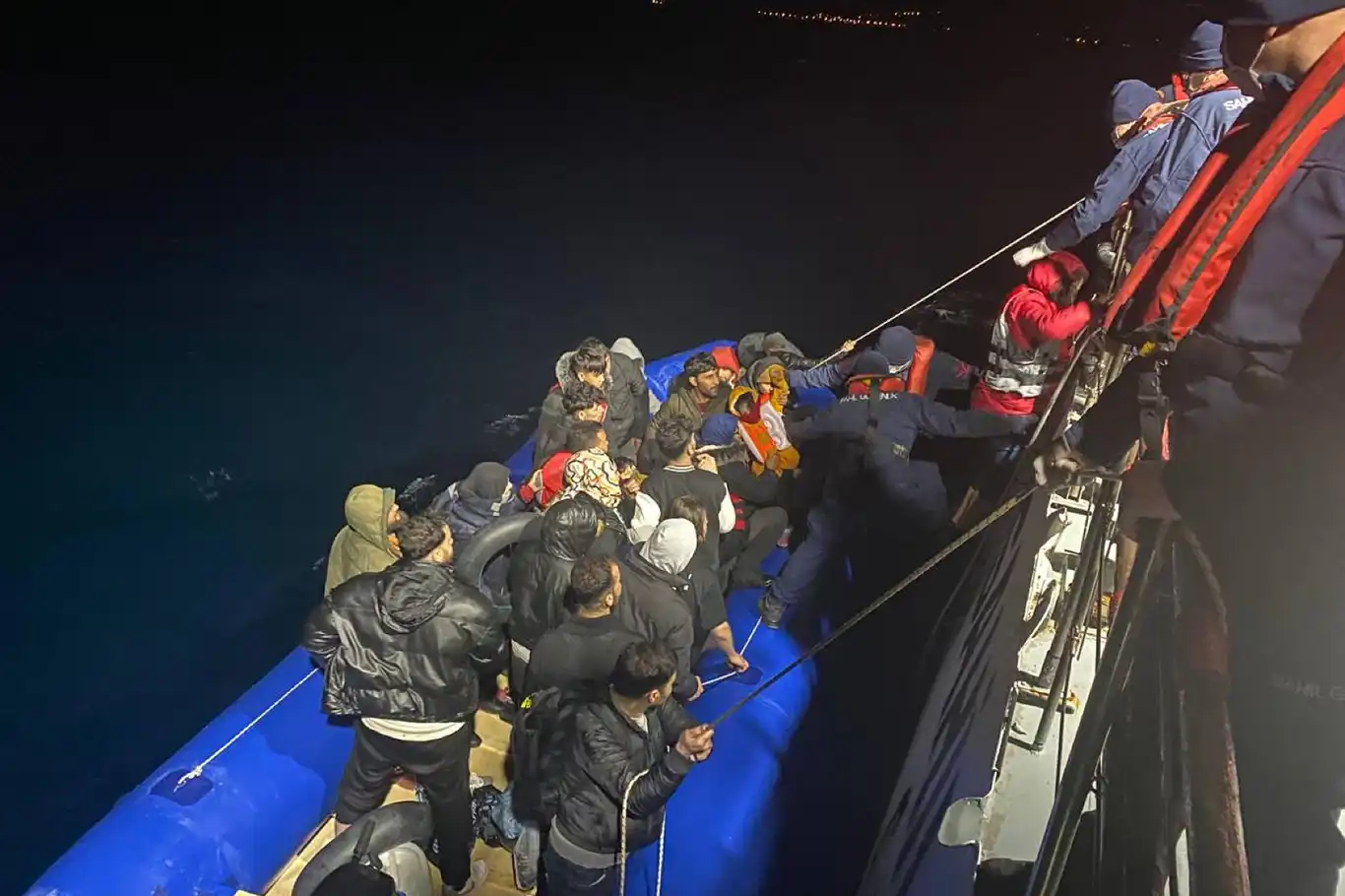 Turkish Coast Guard rescues 19 migrants pushed back by Greek forces Turkish Coast Guard rescues 19 migrants pushed back by Greek forces