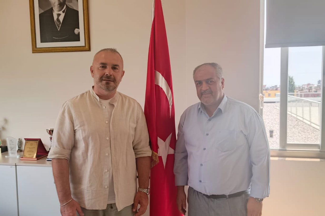 HÜDA PAR Mersin İl Başkanı Tahirhan Uysal'dan Toroslar EDAŞ'a ziyaret HÜDA PAR Mersin İl Başkanı Tahirhan Uysal'dan Toroslar EDAŞ'a ziyaret