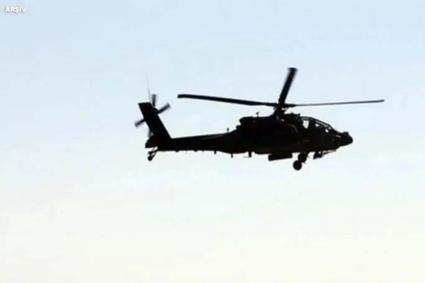 Almanya’da bir helikopter nehre düştü Almanya’da bir helikopter nehre düştü