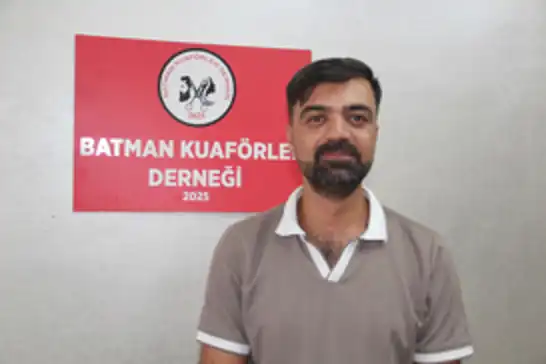 Batman'da kuaförler dernekleşti: Mesleki sorunlara ortak çözüm arayışı