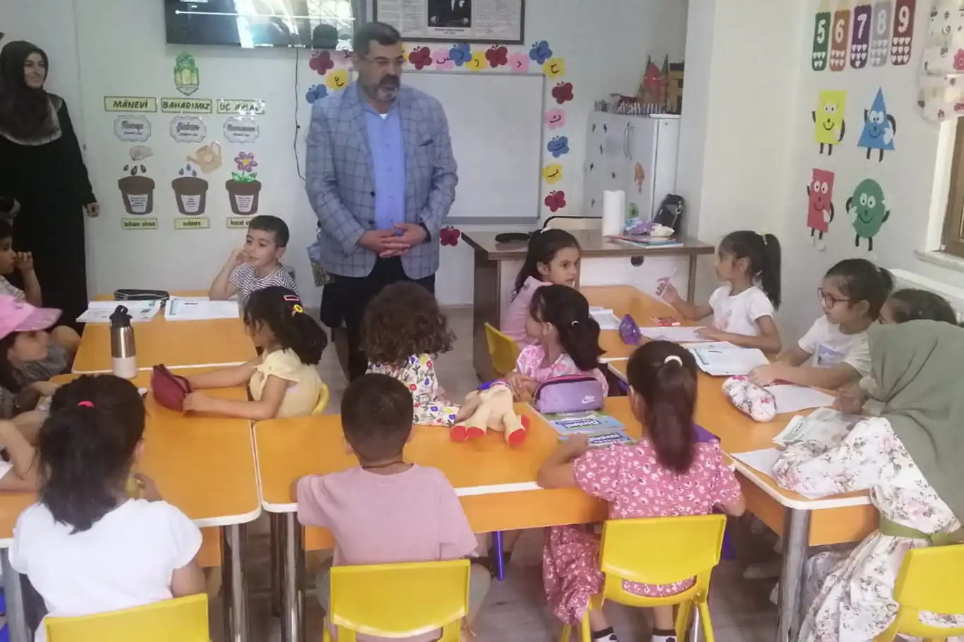 Batman İl Müftüsü Durmuş'tan yaz Kur'an kurslarına ziyaret Batman İl Müftüsü Durmuş'tan yaz Kur'an kurslarına ziyaret