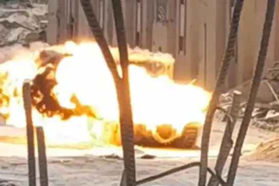 موقعة جنود الصهاينة بين قتيل وجريح ..كتائب القسام تفجر 3 عبوات برميلية في خانيونس