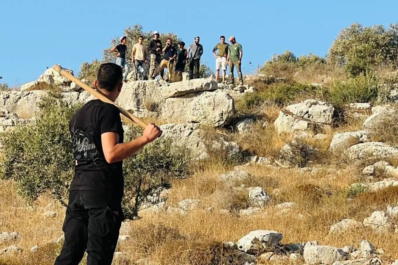 Siyonist rejim ve Yahudi çetelerden eş zamanlı saldırılar: 1 şehit, çok sayıda esir Siyonist rejim ve Yahudi çetelerden eş zamanlı saldırılar: 1 şehit, çok sayıda esir