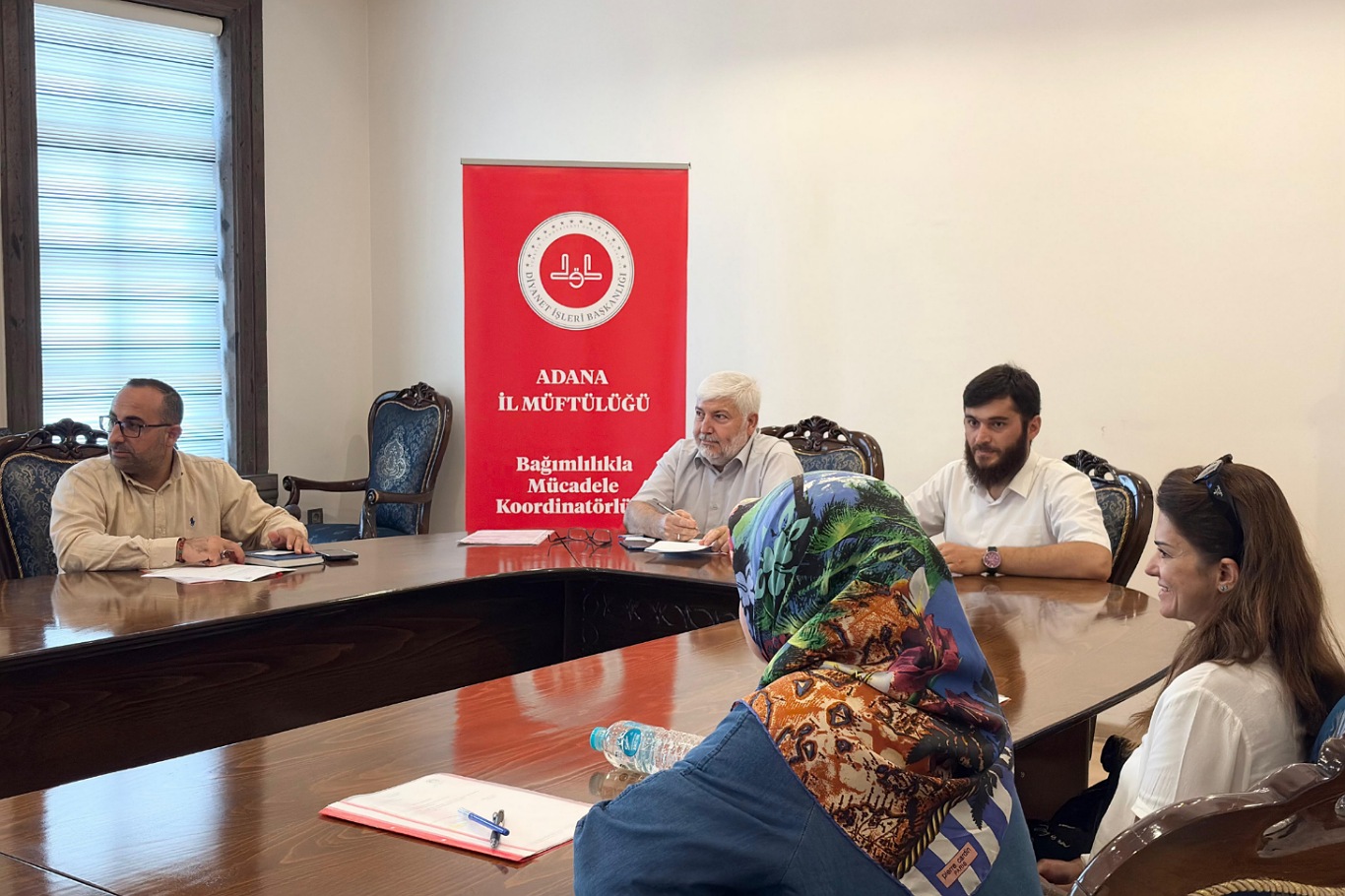 Gençleri bağımlılıktan korumaya yönelik proje ekibi bir araya geldi Gençleri bağımlılıktan korumaya yönelik proje ekibi bir araya geldi