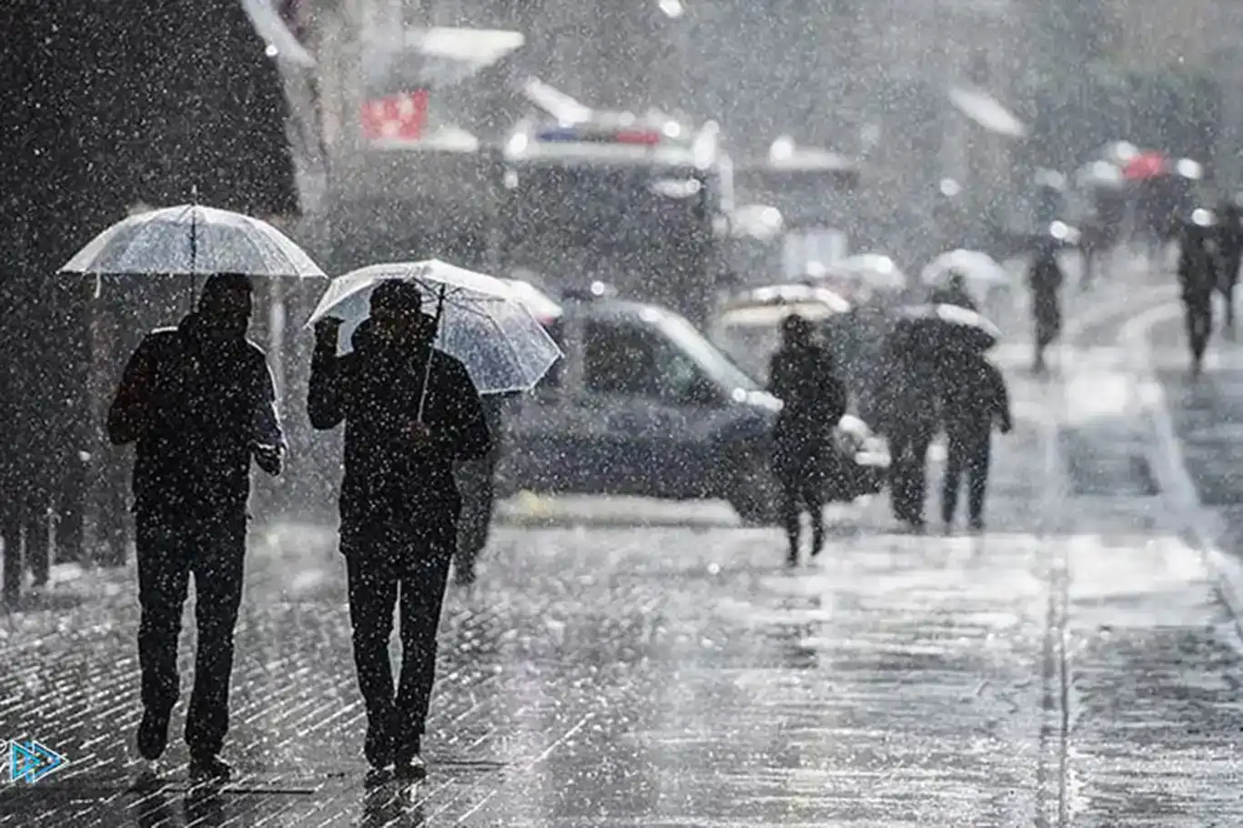Meteorolojiden bazı bölgeler için sağanak uyarısı Meteorolojiden bazı bölgeler için sağanak uyarısı