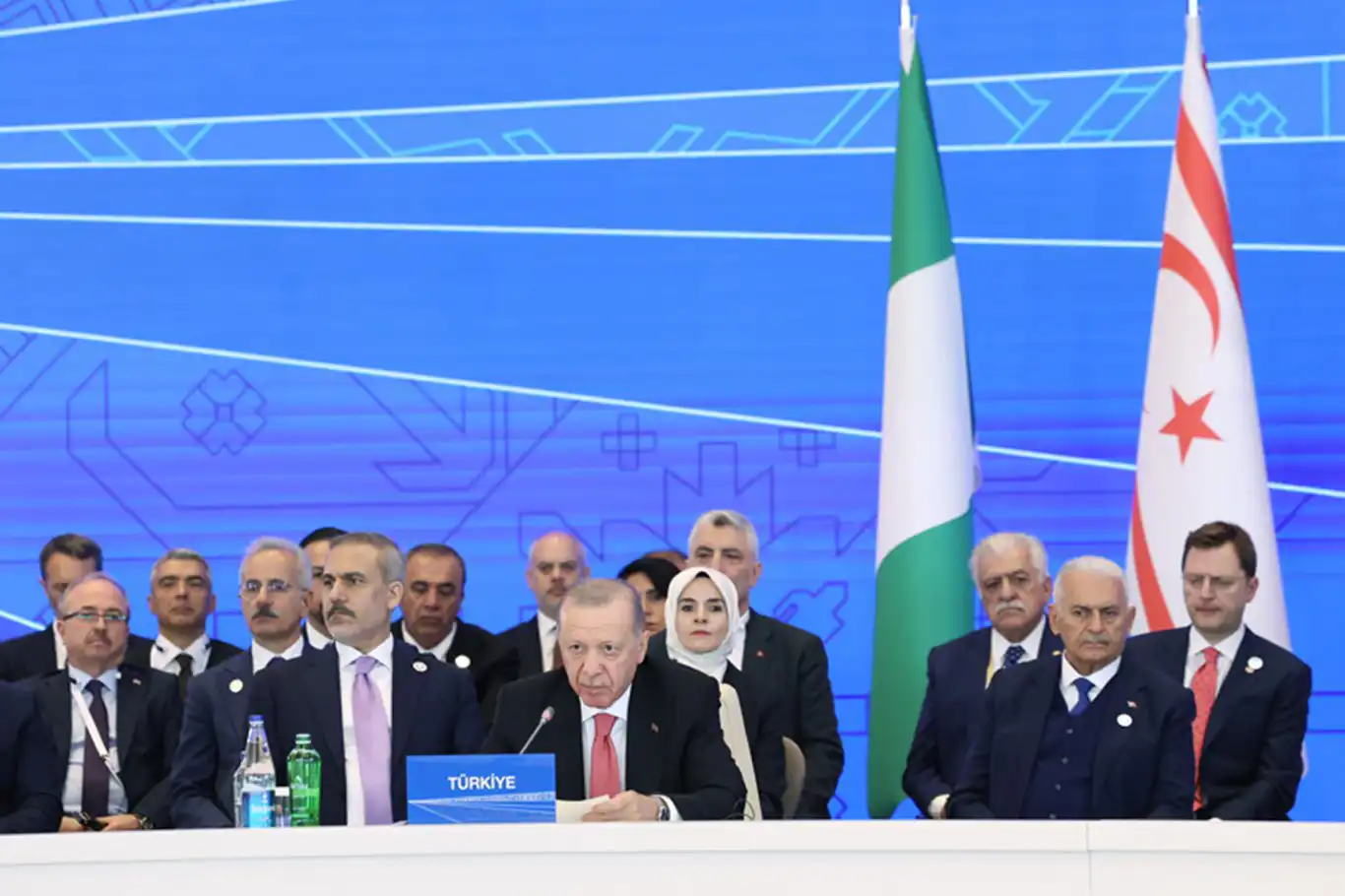 الرئيس أردوغان: وراء الهجمات على سوريا وإيران سياسة تهدف لإخضاع الشعب الفلسطيني الرئيس أردوغان: وراء الهجمات على سوريا وإيران سياسة تهدف لإخضاع الشعب الفلسطيني
