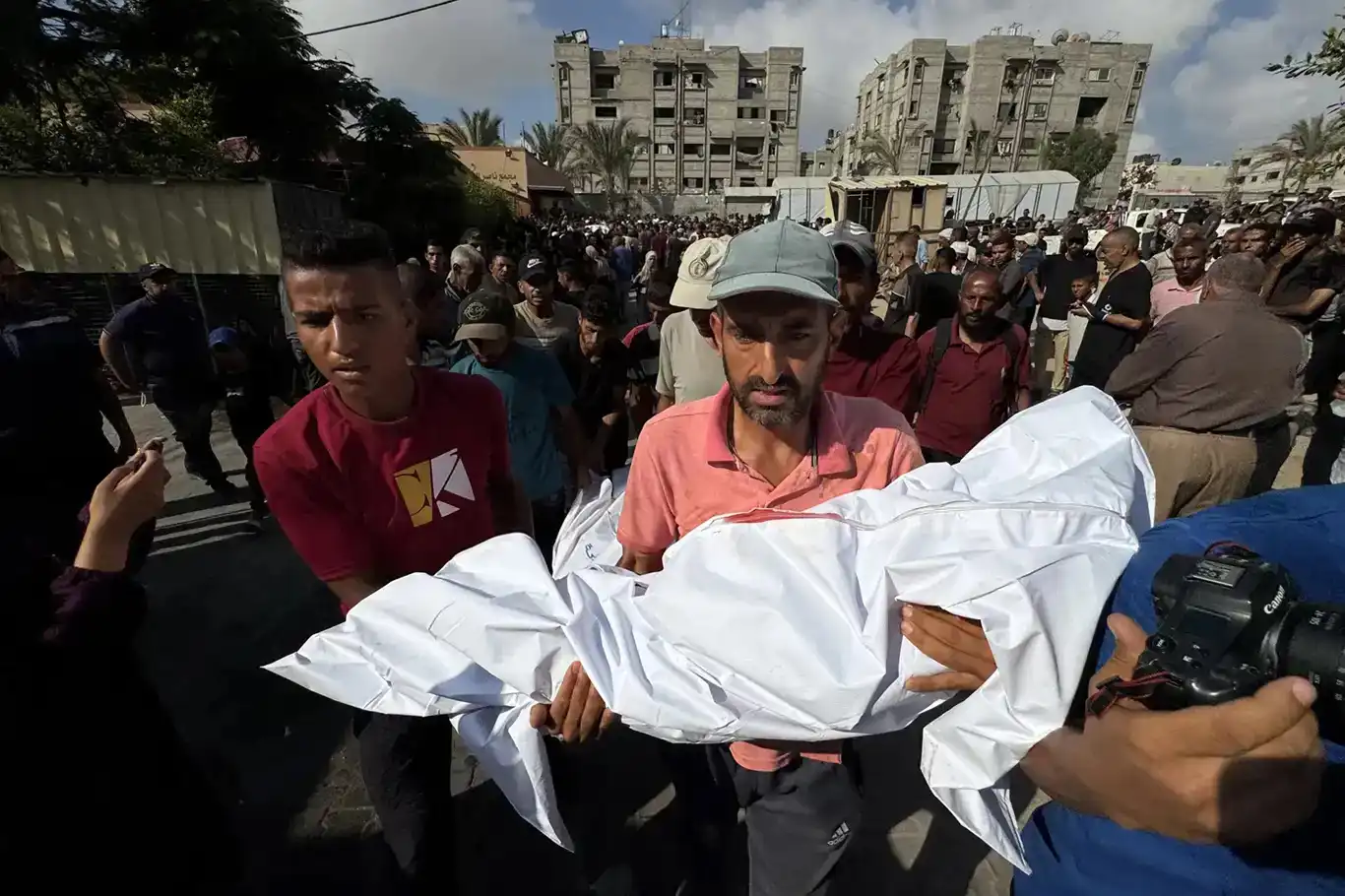 سازمان ملل: در عرض یک ماه، ۶۱۳ نفر در اطراف مراکز توزیع کمک در غزه به شهادت رسیدند سازمان ملل: در عرض یک ماه، ۶۱۳ نفر در اطراف مراکز توزیع کمک در غزه به شهادت رسیدند