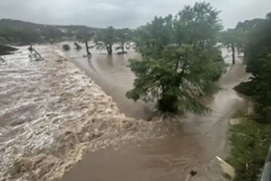 ABD'nin Texas eyaletinde sel: En az 24 ölü, 20 kayıp