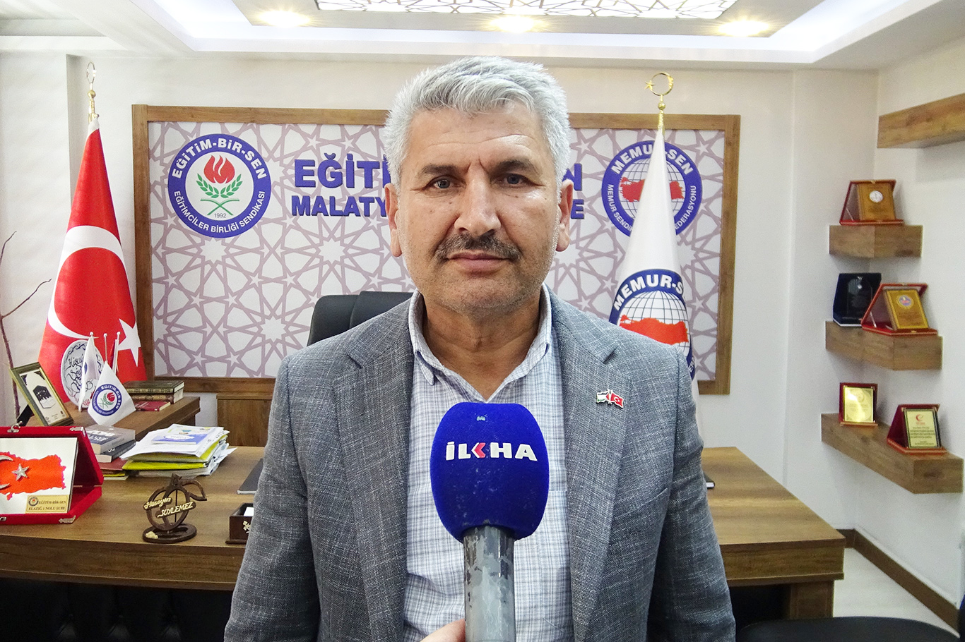 EBS Malatya Şube Başkanı Söylemez: Gazzeli çocukların karnesi kanlı elbiseleri oldu EBS Malatya Şube Başkanı Söylemez: Gazzeli çocukların karnesi kanlı elbiseleri oldu