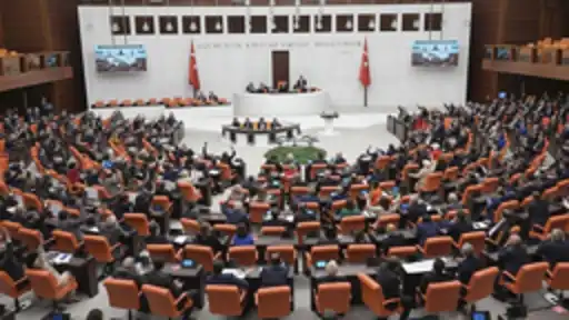 البرلمان التركي ينفي وجود تسمم غذائي جماعي داخل مطاعمه