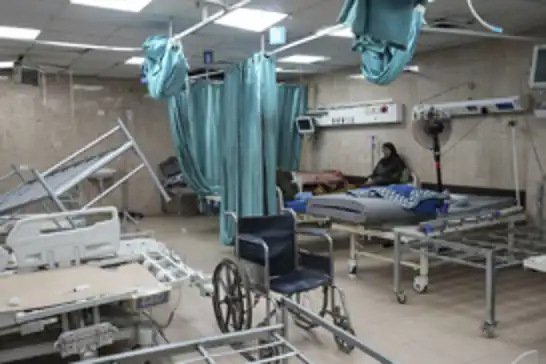 Aksa Hastanesi'nde yüzlerce hasta ölüm tehlikesi altında