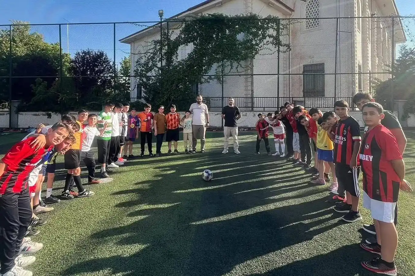 Yaz Kur'an kursları eğlenceli şekilde devam ediyor Yaz Kur'an kursları eğlenceli şekilde devam ediyor