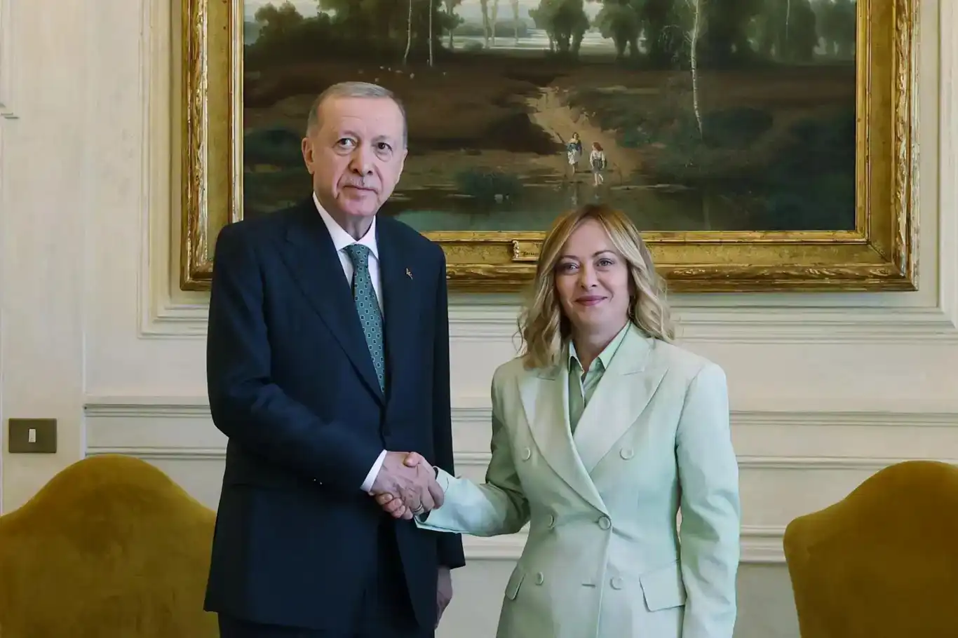 Cumhurbaşkanı Erdoğan, İstanbul’da Meloni ve Dibeybe ile görüşecek Cumhurbaşkanı Erdoğan, İstanbul’da Meloni ve Dibeybe ile görüşecek
