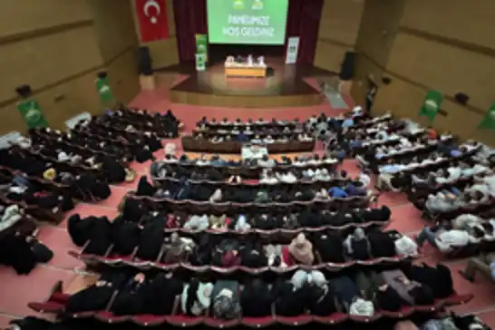 HÜDA PAR Kayseri’de aile paneli düzenleyecek