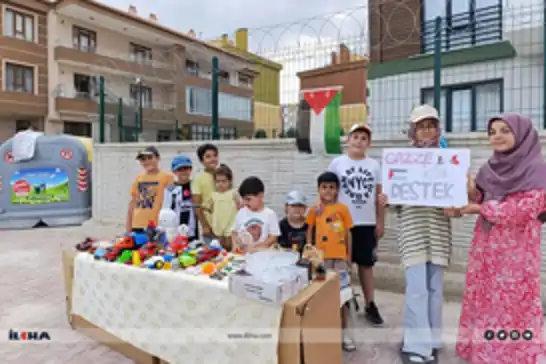 تركيا..أطفال من قونية يقدمون دعمًا إنسانيًا مؤثرًا لغزة