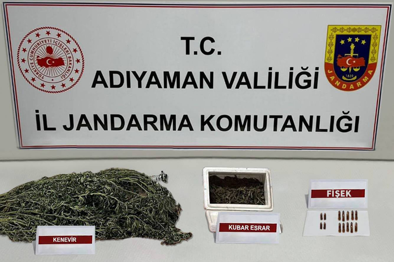 Adıyaman'da uyuşturucu operasyonu: 1 tutuklama Adıyaman'da uyuşturucu operasyonu: 1 tutuklama