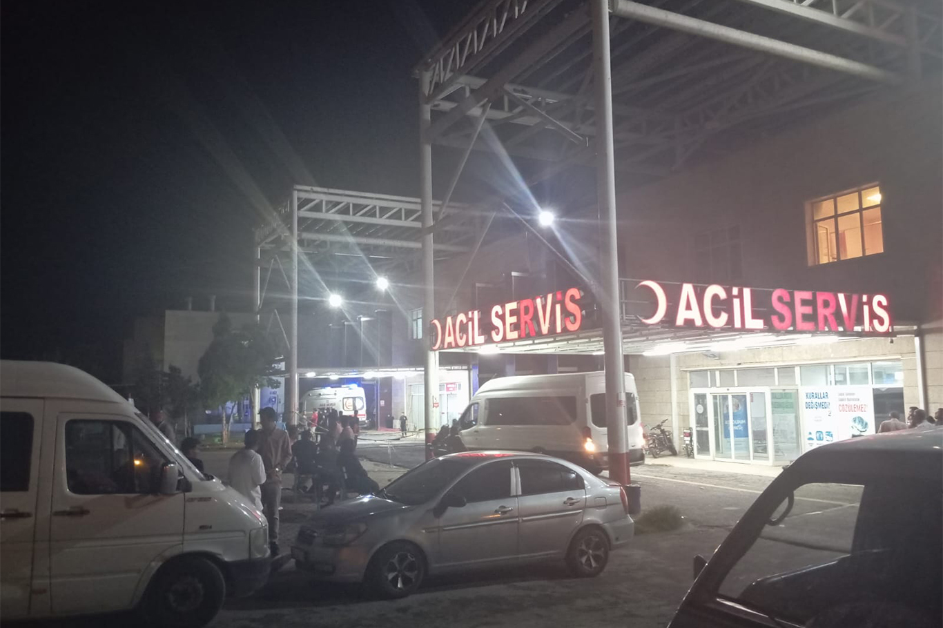 Şanlıurfa’da motosiklet kazası: 2 genç ağır yaralandı Şanlıurfa’da motosiklet kazası: 2 genç ağır yaralandı