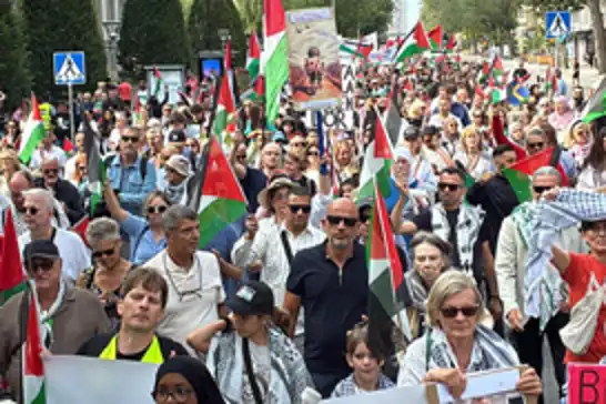 Batı'nın iki yüzlülüğü: Londra’daki Filistin'e destek gösterilerinde 466 kişi gözaltına alındı