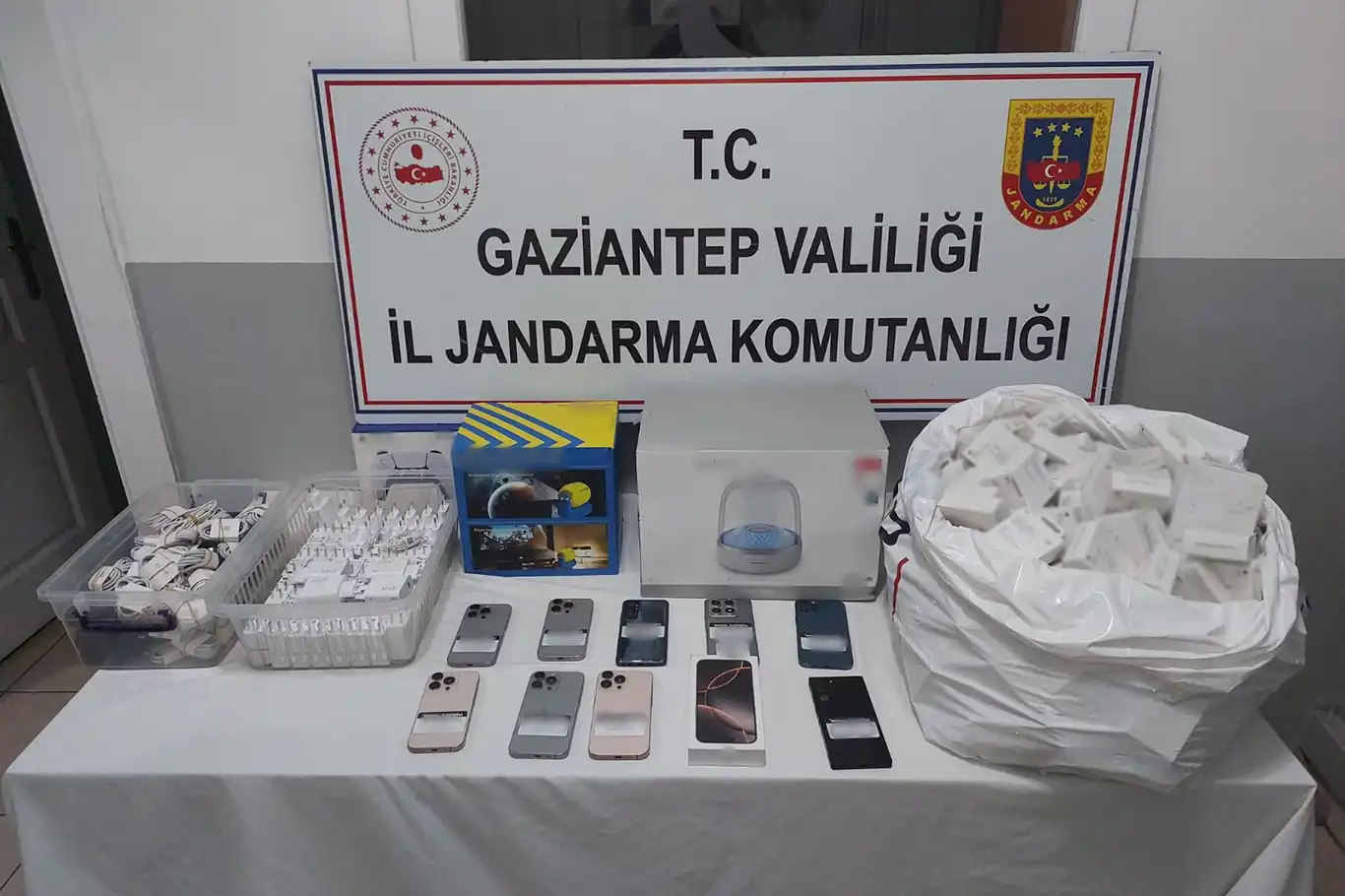 Gaziantep'te 39 hırsızlık şüphelisi yakalandı Gaziantep'te 39 hırsızlık şüphelisi yakalandı