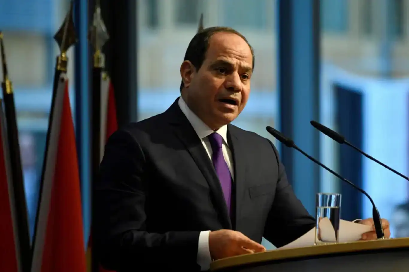 السيسي: نرفض المساس بأمننا المائي وحصتنا من نهر النيل السيسي: نرفض المساس بأمننا المائي وحصتنا من نهر النيل