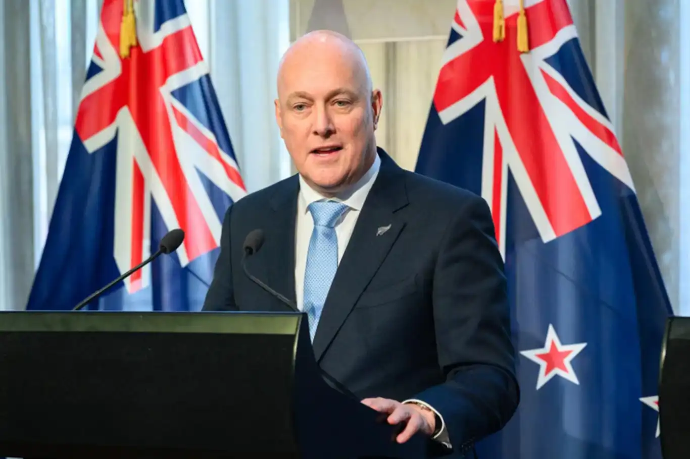 New Zealand Prime Minister Luxon: Netanyahu has 'gone too far' and 'lost his mind'