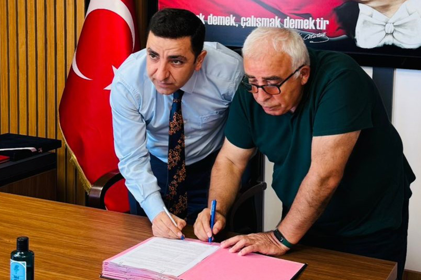 Batman'da 115 kişi işbaşı eğitim programıyla mesleki deneyim kazandı Batman'da 115 kişi işbaşı eğitim programıyla mesleki deneyim kazandı