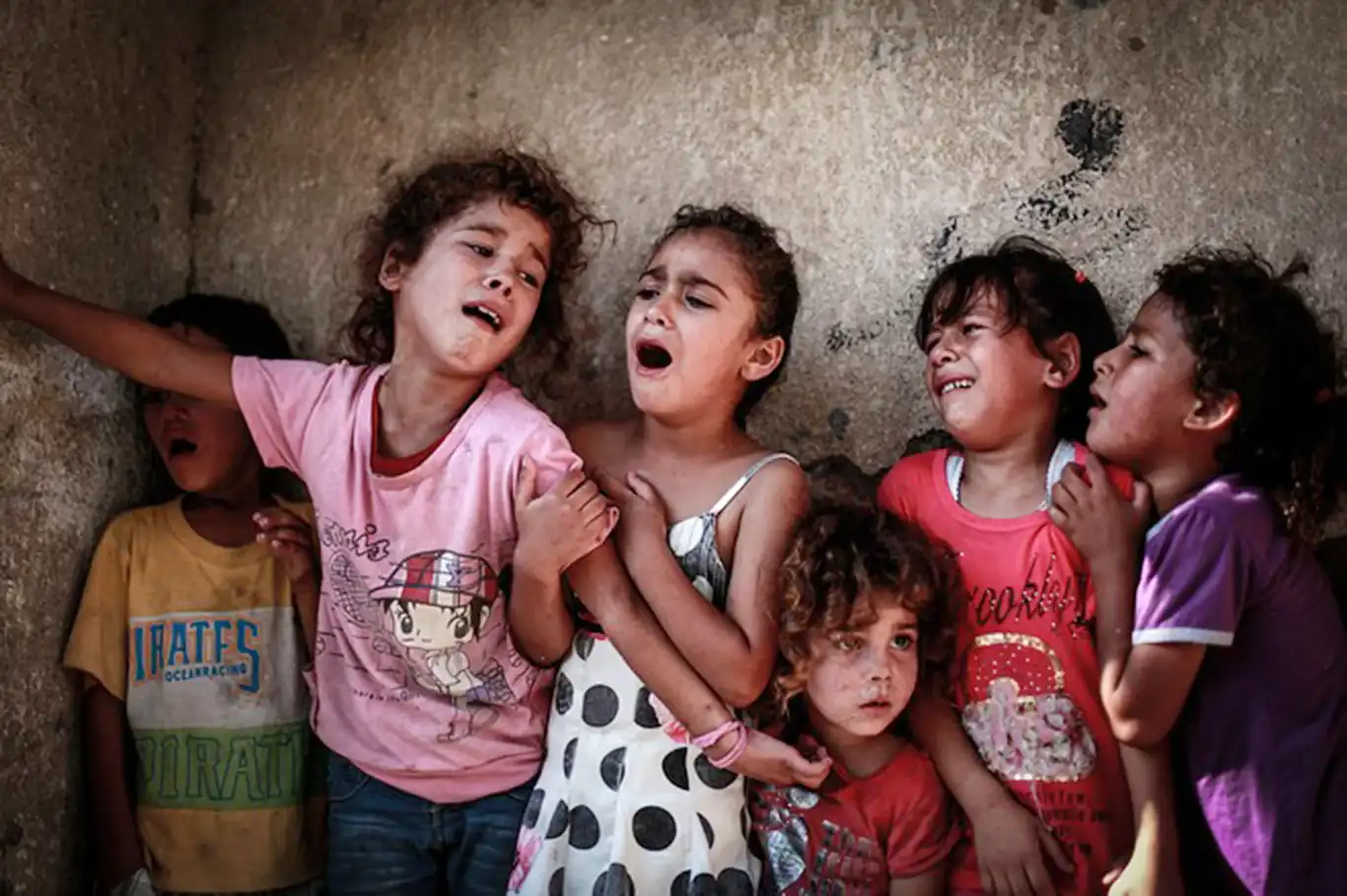 UNRWA: Gazze'deki çocuklar ne ölü ne de diri UNRWA: Gazze'deki çocuklar ne ölü ne de diri