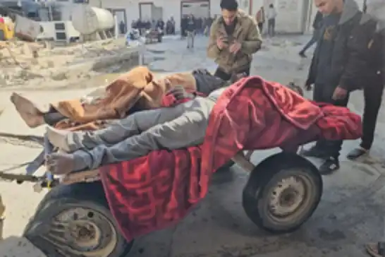 غزة..استشهاد 8 فلسطينيين في غارات جديدة للاحتلال وسط وغرب القطاع