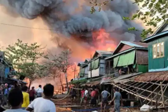 Myanmar'da ordunun hava saldırısında 21 kişi öldü