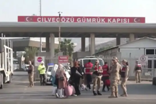 Göç İdaresi Başkanlığı ülkesine dönen Suriyeli sayısını açıkladı