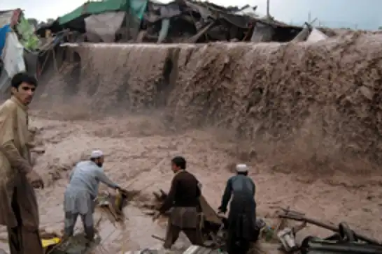 Pakistan'da sel felaketi: 645 can kaybı