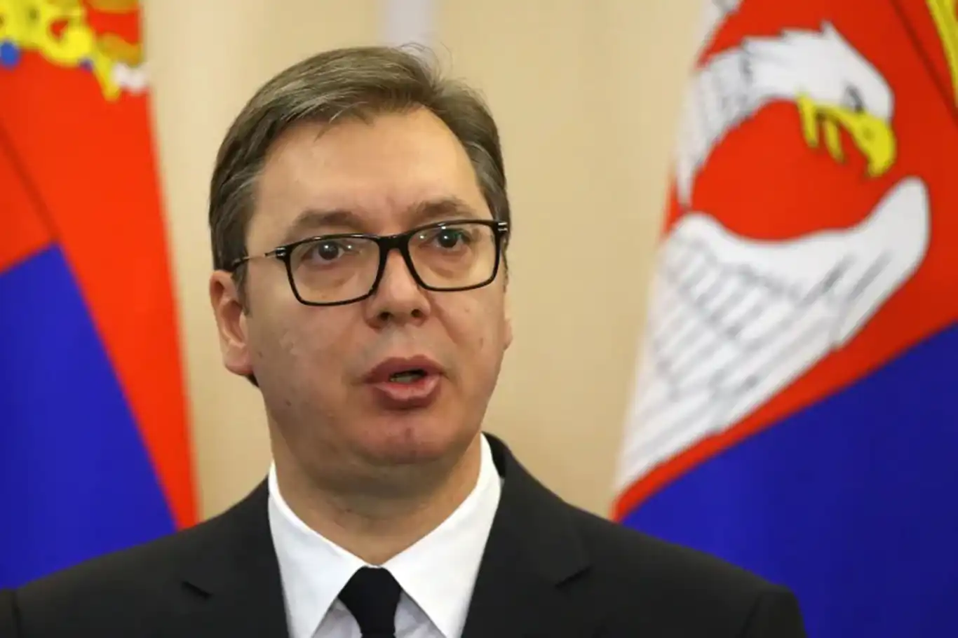 Sırbistan Cumhurbaşkanı Vucic'den protestolara sert tepki: Ülkemiz büyük bir tehlike altında Sırbistan Cumhurbaşkanı Vucic'den protestolara sert tepki: Ülkemiz büyük bir tehlike altında
