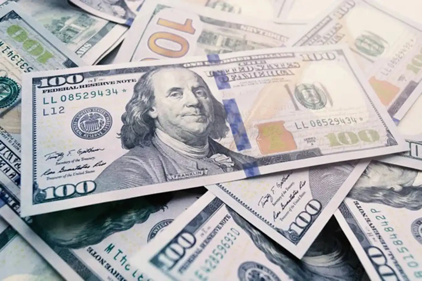 Dolar/TL haftaya yükselişle başladı Dolar/TL haftaya yükselişle başladı