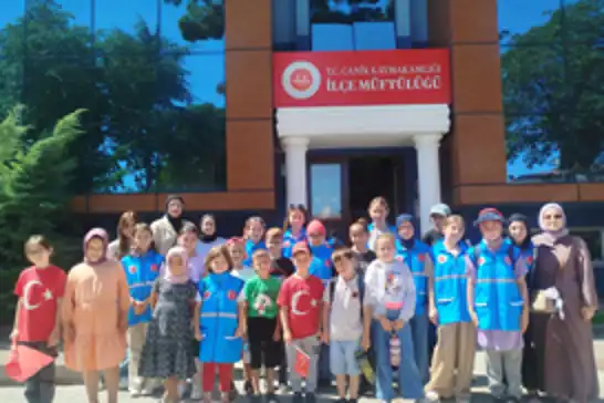 Samsun'da yaz Kur'an kursları coşkuyla sona erdi