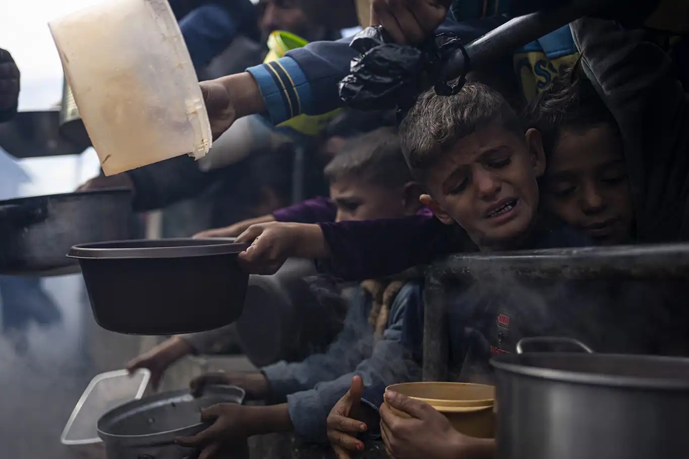 Yetimler Vakfı’ndan Dünya İnsani Yardım Günü Mesajı: Gazze’ye sahip çıkmalıyız! Yetimler Vakfı’ndan Dünya İnsani Yardım Günü Mesajı: Gazze’ye sahip çıkmalıyız!
