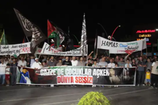"لە دیاربەکرەوە هەزاران سڵاو بۆ غەززە و بەرخۆدان"