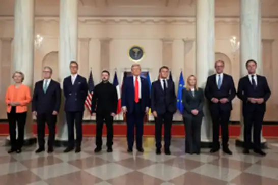 Trump, Zelenskiy ve AB liderleri Beyaz Saray’da bir araya geldi