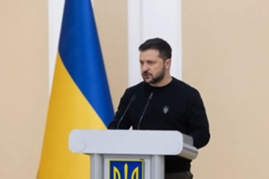 Zelensky signals readiness for direct territorial talks with Putin