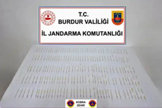 Burdur'da 201 tüp kobra zehri ele geçirildi: 5 gözaltı