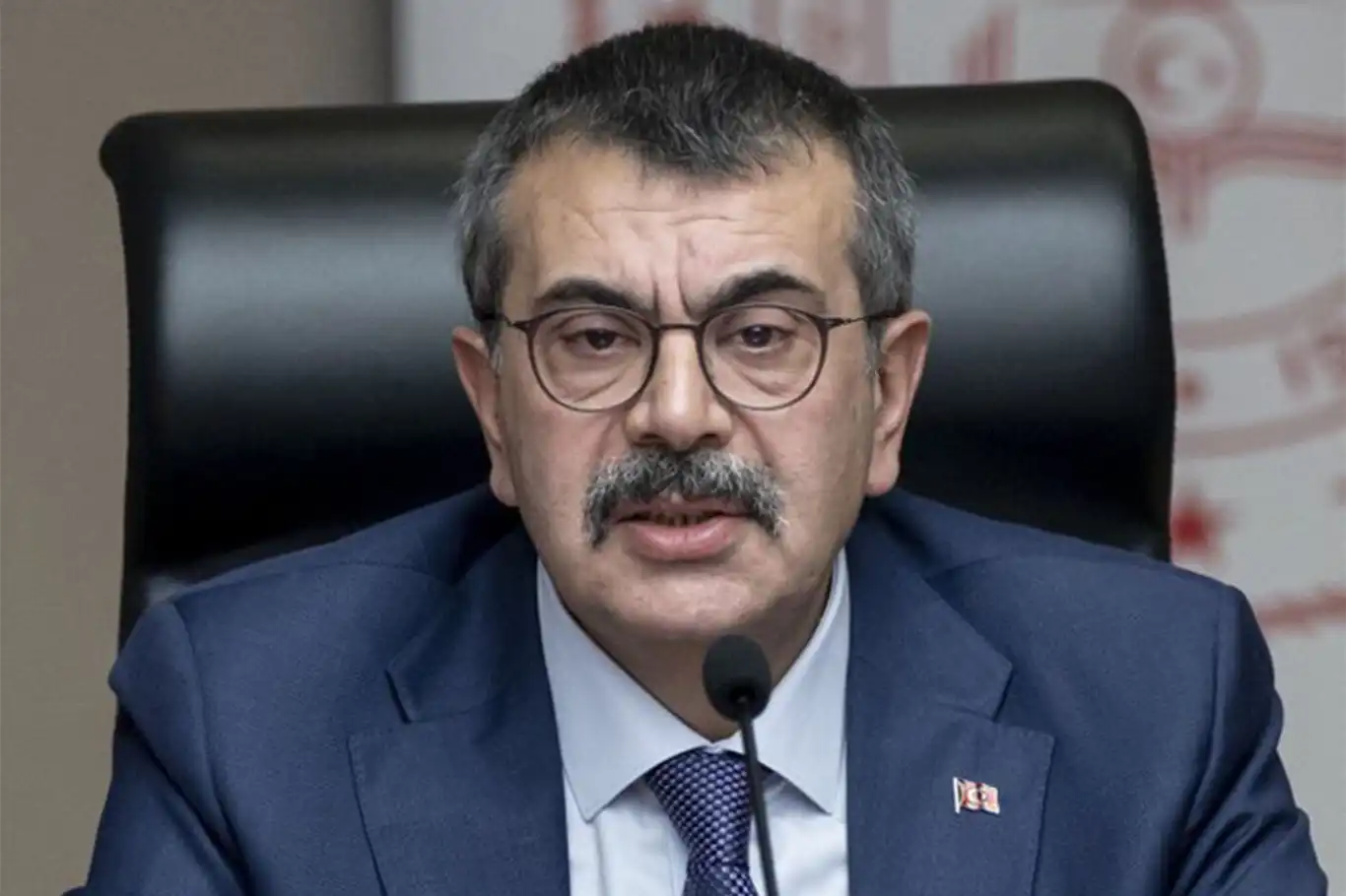 Okul kıyafetlerinde yeni dönem: Zorunlu mağaza yok, değişim 4 yılda bir Okul kıyafetlerinde yeni dönem: Zorunlu mağaza yok, değişim 4 yılda bir