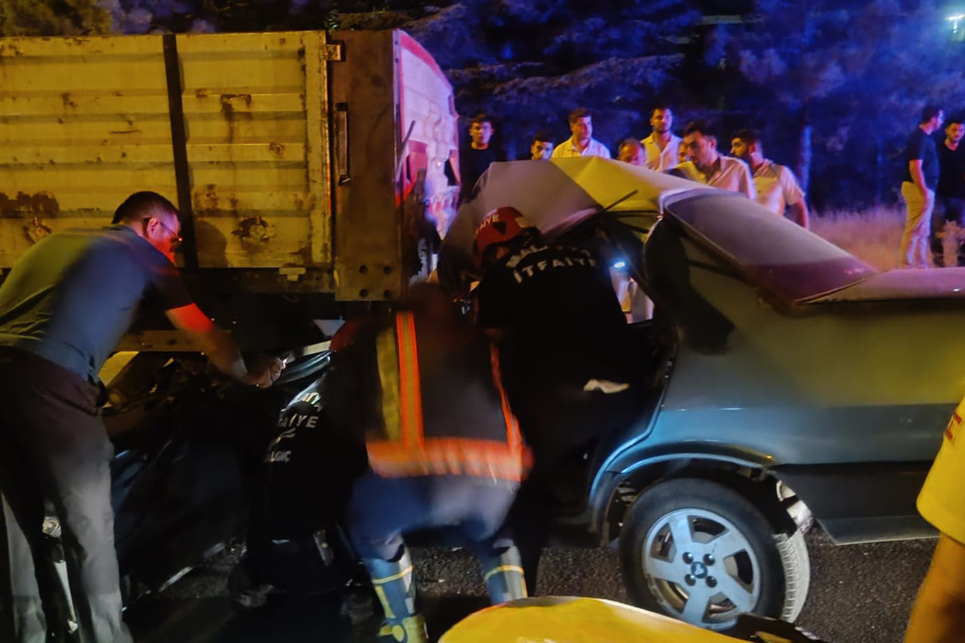 Malatya'da 3 ayrı kazada 7 kişi yaralandı Malatya'da 3 ayrı kazada 7 kişi yaralandı