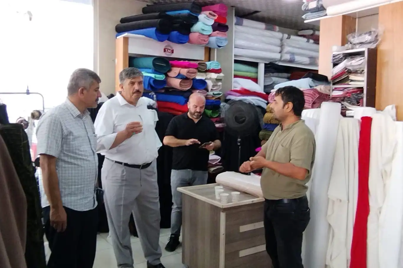 BESO Başkanı Çiftçi' den mülk sahiplerine çağrı: Esnafı mağdur etmeyin BESO Başkanı Çiftçi' den mülk sahiplerine çağrı: Esnafı mağdur etmeyin