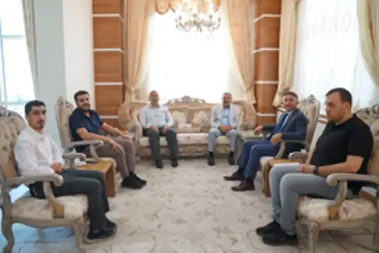 HÜDA PAR Batman İl Başkanı Şahin, Batman Üniversitesi Rektörü Prof. Dr. İdris Demir'i ziyaret etti