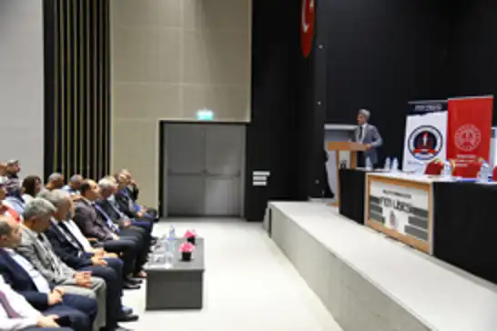 Malatya'da yeni eğitim-öğretim yılı için Eğitim Kurumu Müdürleri Kurulu toplandı