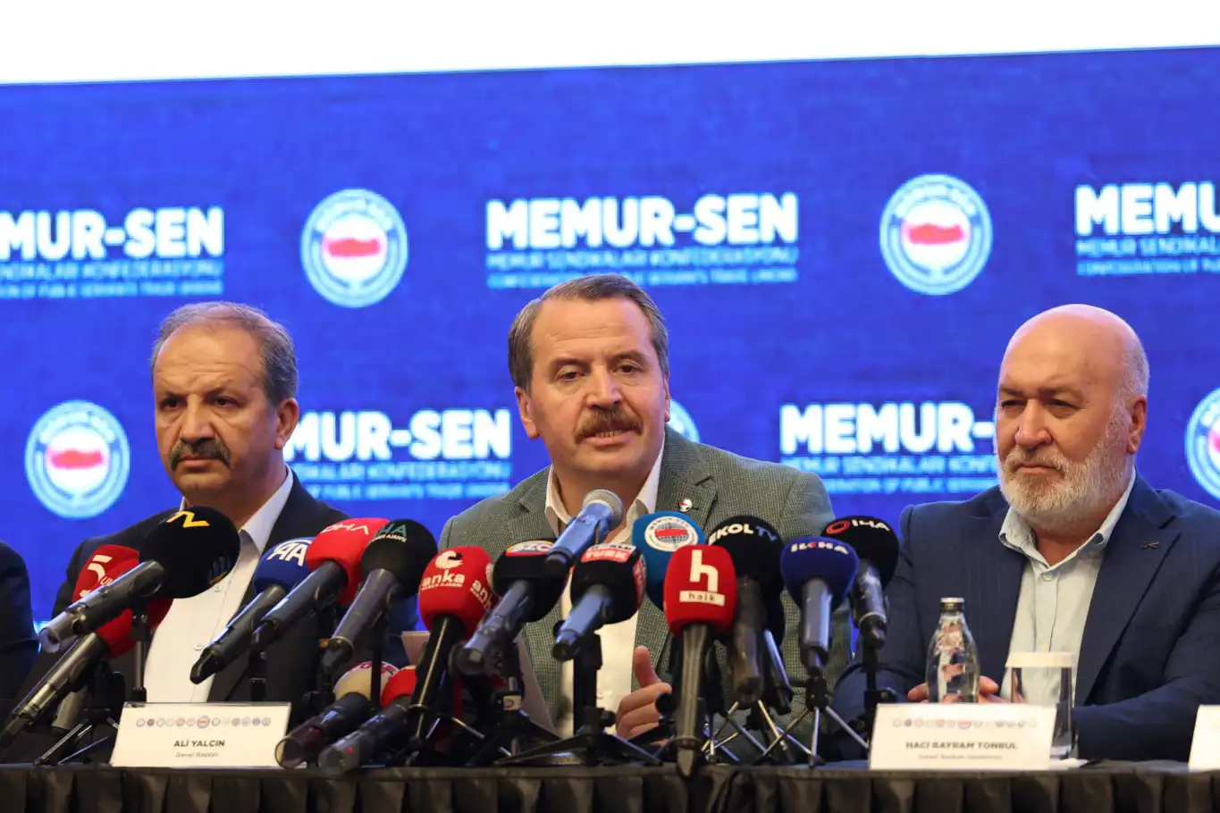 Memur-Sen Genel Başkanı Yalçın: Hakem’in kararı tam anlamıyla haksız, hakkaniyetsiz, adaletsizdir Memur-Sen Genel Başkanı Yalçın: Hakem’in kararı tam anlamıyla haksız, hakkaniyetsiz, adaletsizdir