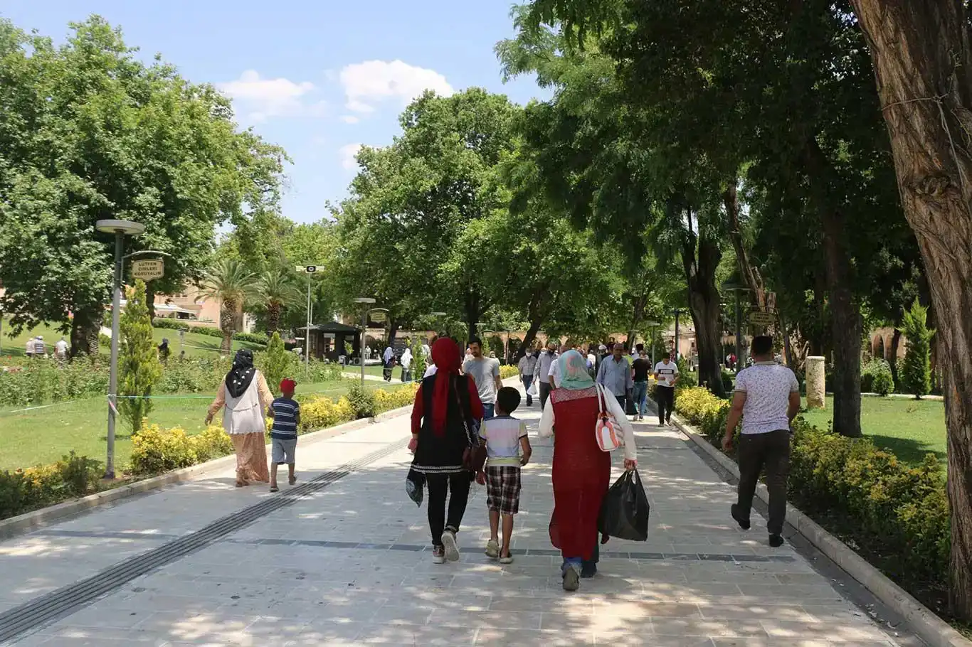 Ülke genelinde hava bugün nasıl? Ülke genelinde hava bugün nasıl?