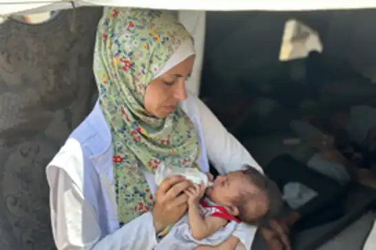Kıtlığın ortasında bebekler için yaşam mücadelesi
