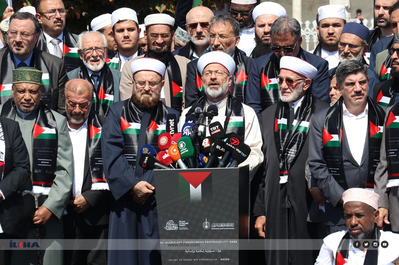 Muslim scholars call on Islamic world to protect Gaza civilians Muslim scholars call on Islamic world to protect Gaza civilians