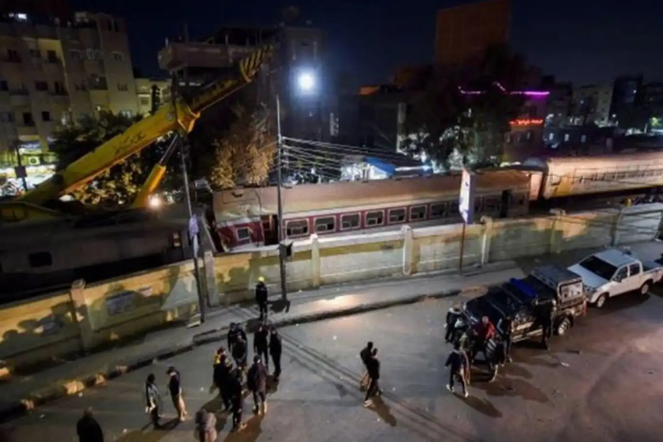 Mısır’da yolcu treni kazası: 3 ölü, 94 yaralı Mısır’da yolcu treni kazası: 3 ölü, 94 yaralı